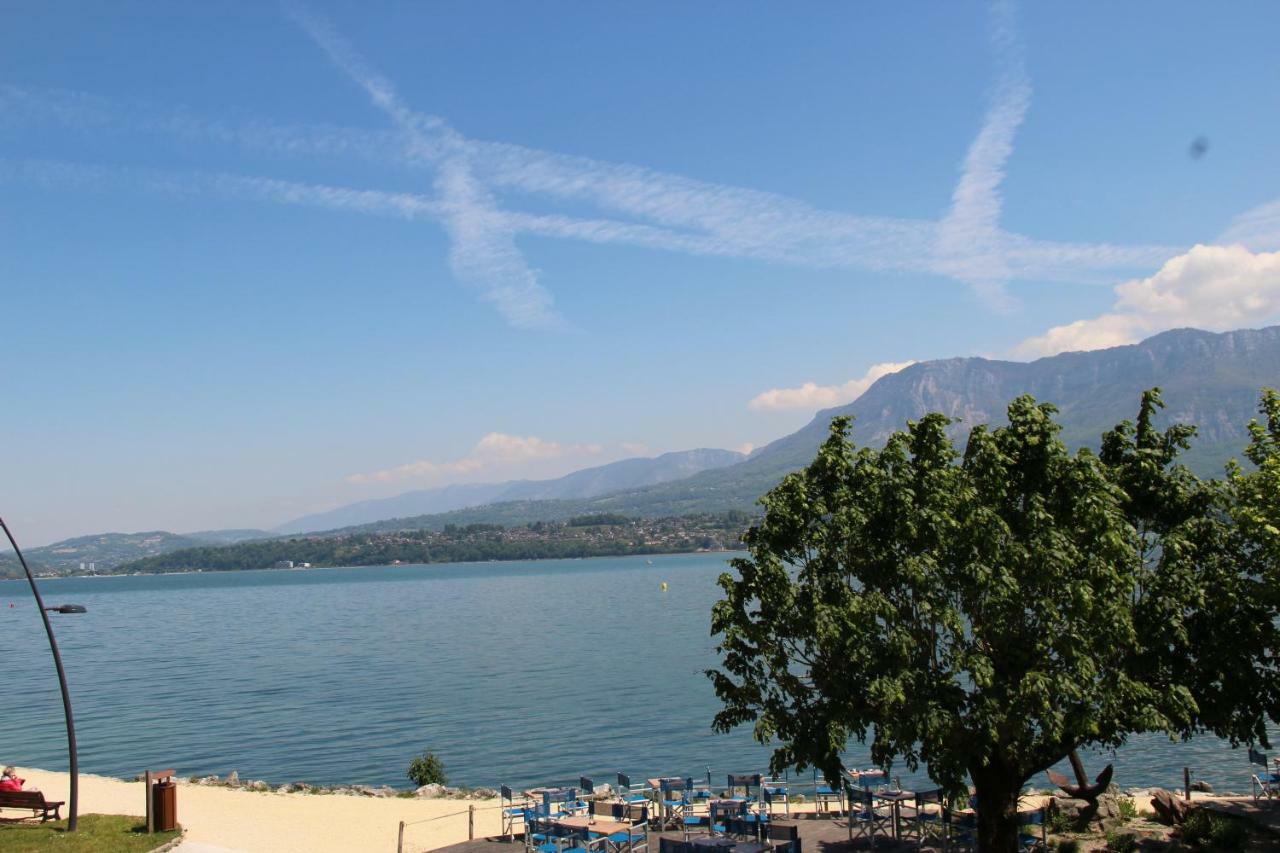 Echappee Belle Au Bord Du Lac ル・ブルジェ・デュ・ラック エクステリア 写真